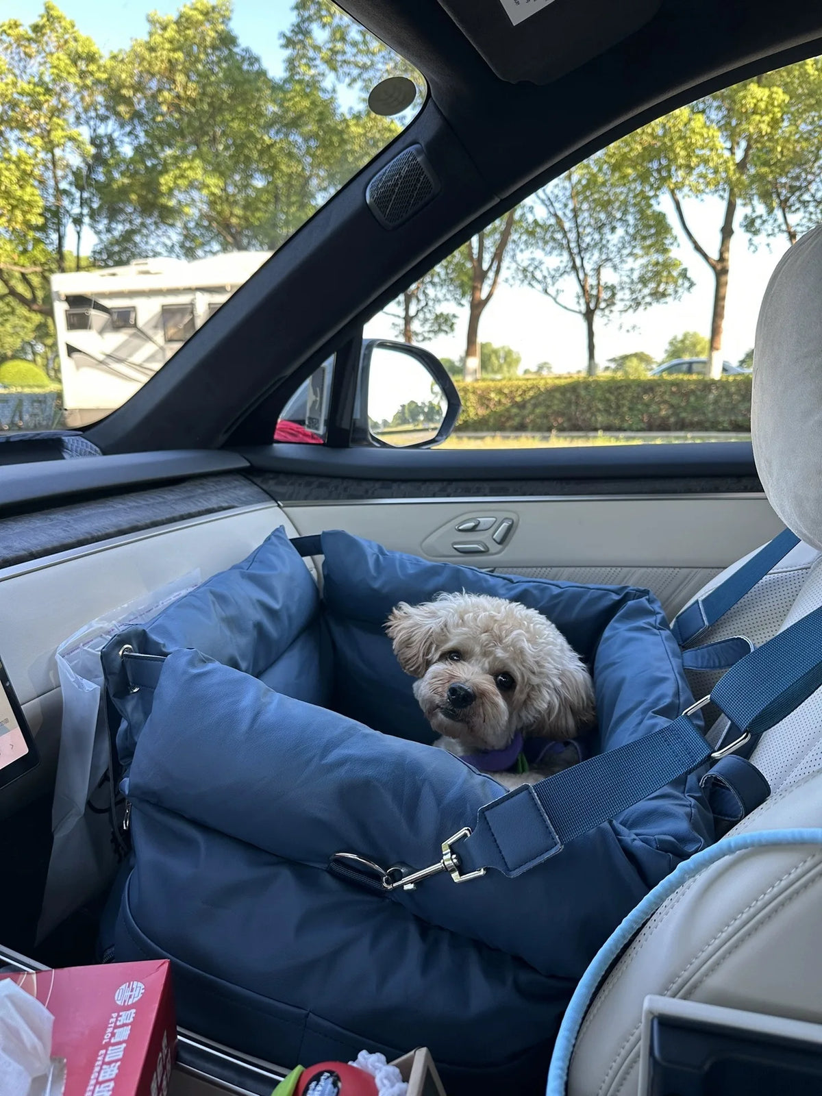 Car Pet Bed, Washable PU Leather Dog Mat, Portable Waterproof Bite-Resistant Small Dog Bed, Non-Slip Pet Car Supplies for Cats